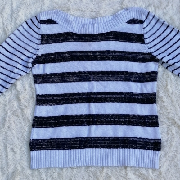 89th & Madison Sweater, Three Quarter Sleeves - Picture 2 of 7